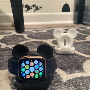 Apple Watch iwatch Silicone Docking Station Stand Disney theme Mickey Mo…